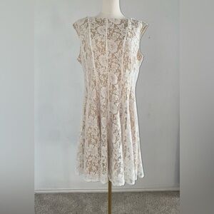 Danny & Nicole Cream and Tan Lace Dress size 14